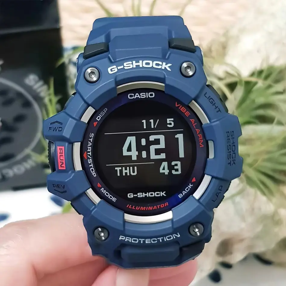 Casio G-Shock GBD-100-2 Men's Bluetooth Pedometer Waterproof Square Watch