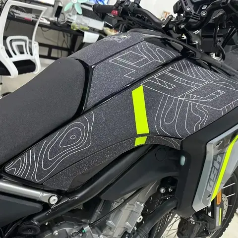 CFMOTO 450MT Tank Pad Protector – Anti-Slip Knee Grip Traction Sticker for MT450 Gas Tank – Premium Motorcycle Side Decal